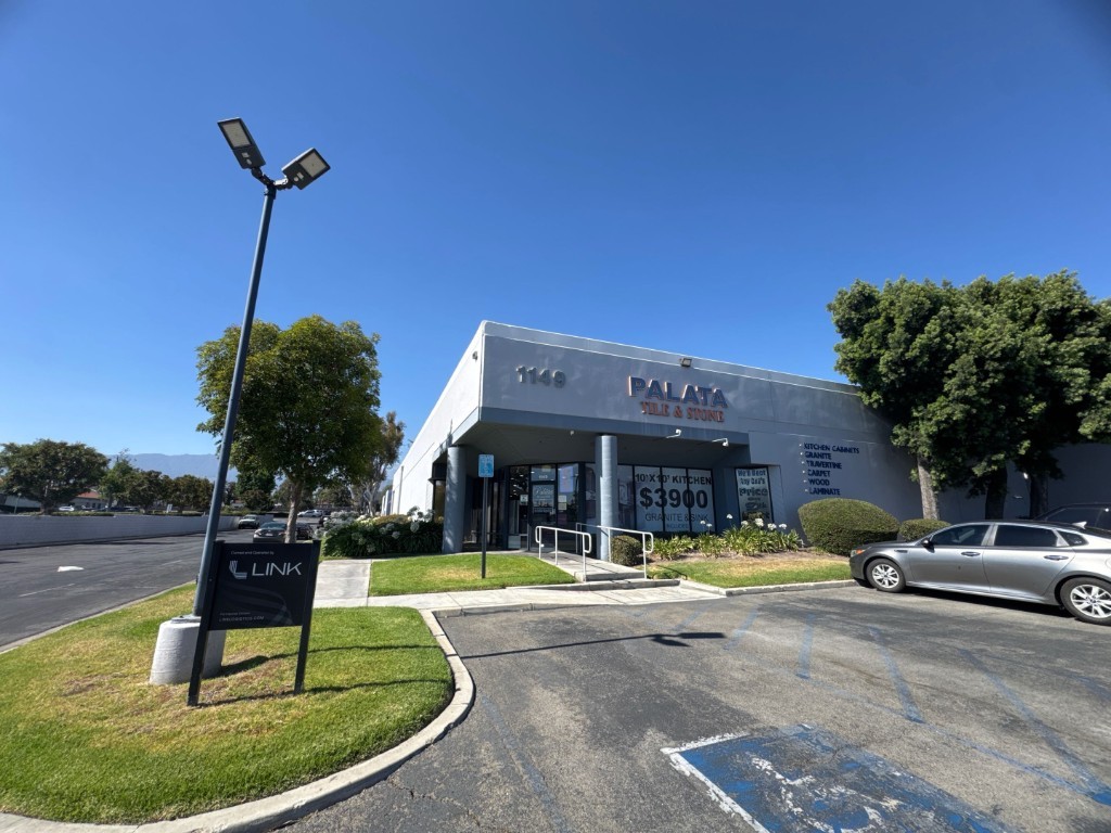 Palata Tile & Stone showroom exterior